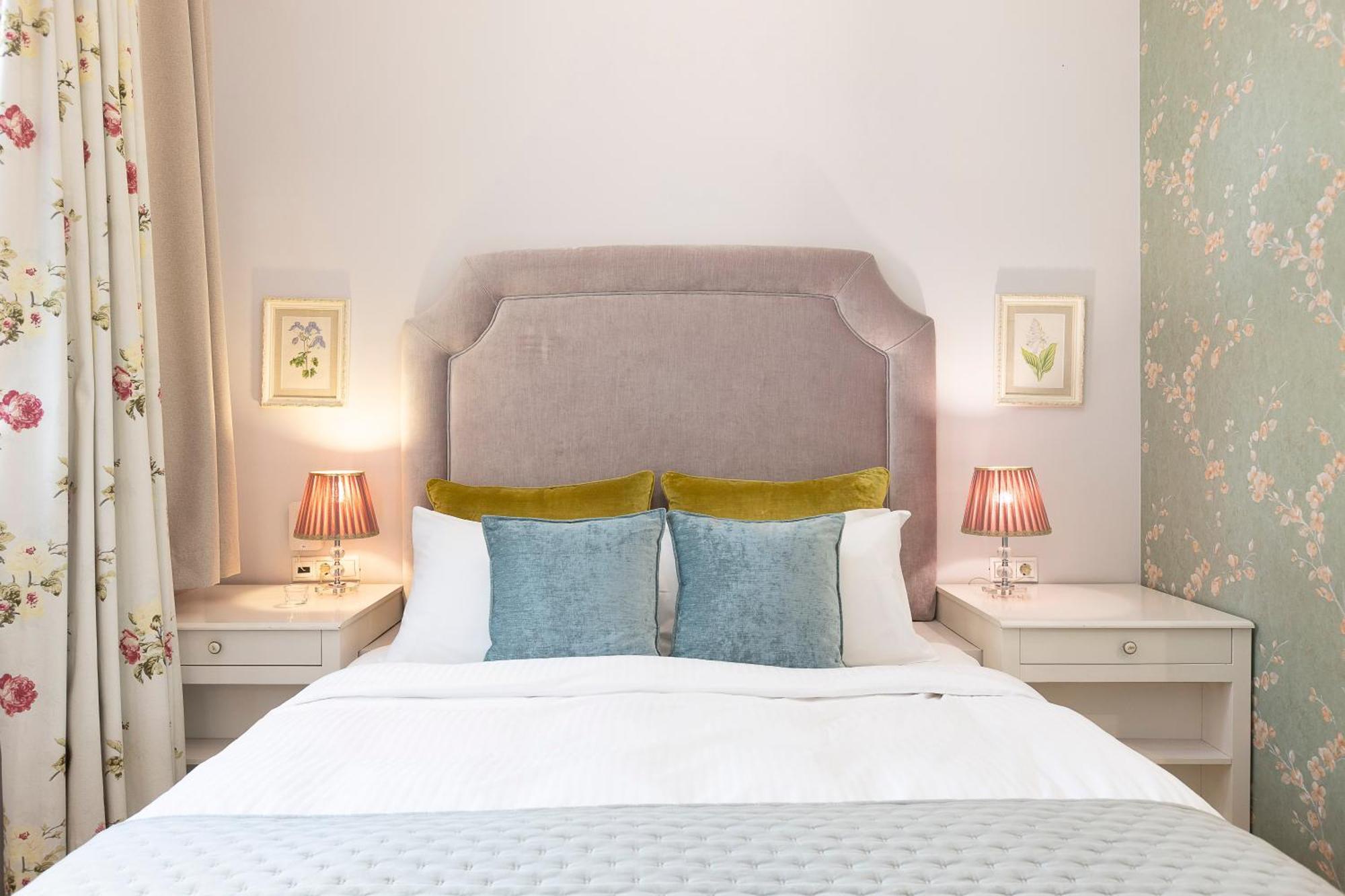 Gatto Perso Luxury Studio Apartments テッサロニキ エクステリア 写真