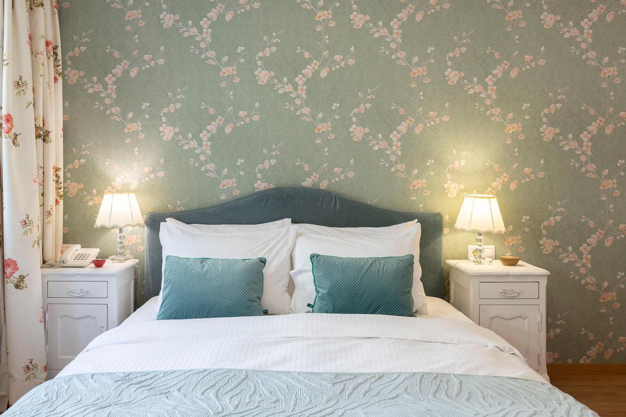 Gatto Perso Luxury Studio Apartments テッサロニキ エクステリア 写真