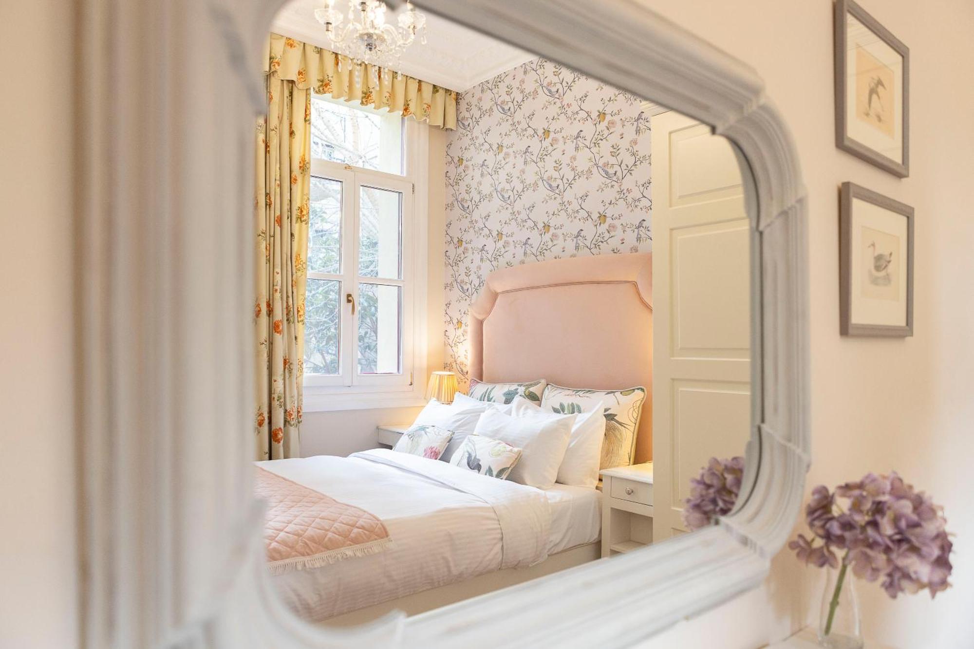 Gatto Perso Luxury Studio Apartments テッサロニキ エクステリア 写真